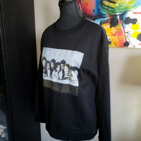 5 For $25✨️Friends Womens Medium Black Longsleeve Oversized Crewneck Sweater - Picture 2 of 6